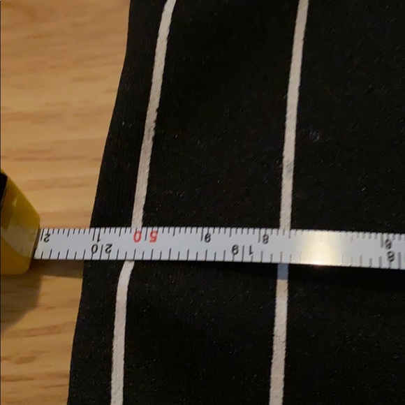 Sold on Curtsy 💄💄💄 - Picture 7 of 7